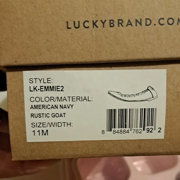 Lucky Brand Navy BLUE Flats - Picture 2 of 6